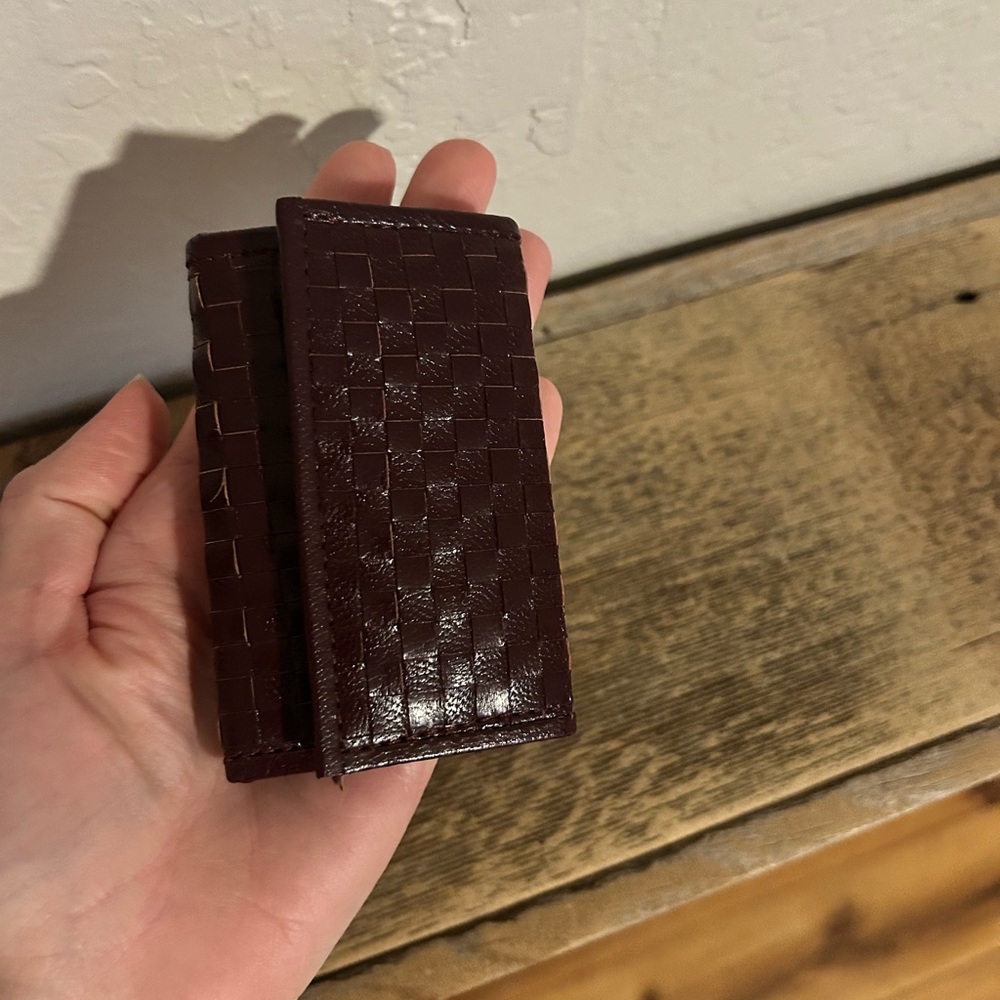 Vintage St Dennis burgundy leather key case model No. 151, featuring 6 hooks - Picture 3 of 12